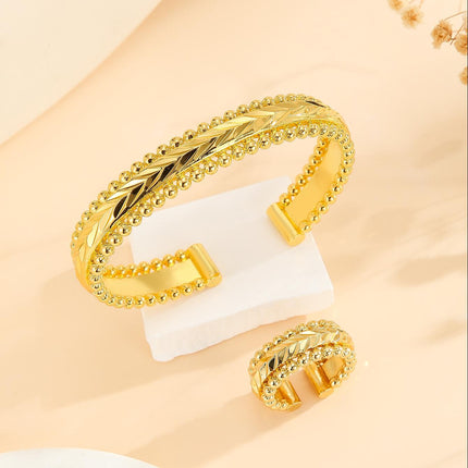2Pcs Vintage Gold Plated Jewelry Set – Adjustable Open Cuff Bracelet & Matching Ring – Textured Metallic Jewelry for Women’s Festivals & Weddings