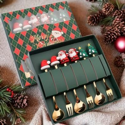 6-Piece Small Golden Dessert Spoons – Creative Flower-Design Stirring Spoons for Home, Cafe & Party Decor