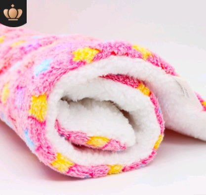 Ultra-Soft Fleece Pet Blanket – Cute Patterned Dog & Cat Sleep Mat – Premium Fluffy Throw for Couches, Crates, and Beds