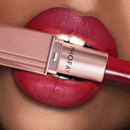 Phofay Velvet Matte Lipstick – High-Pigment & Long-Lasting Comfort