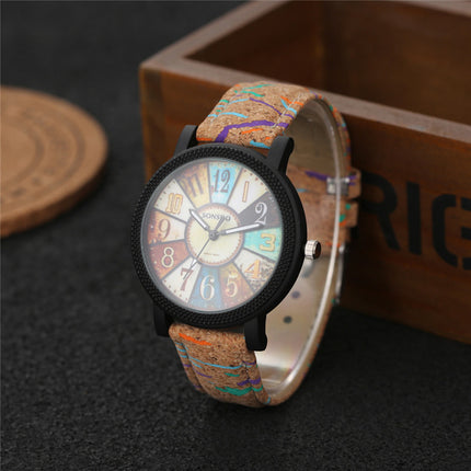 Vintage Leather Strap Women's Quartz Watch – Minimalist Retro Wristwatch – Casual Elegant Timepiece for Ladies Gift