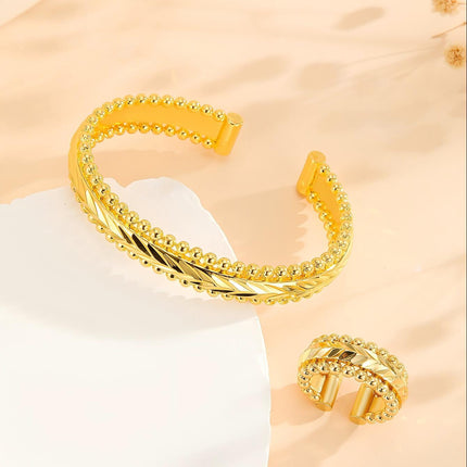 2Pcs Vintage Gold Plated Jewelry Set – Adjustable Open Cuff Bracelet & Matching Ring – Textured Metallic Jewelry for Women’s Festivals & Weddings