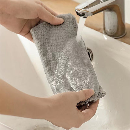 Retractable Microfiber Dust Cleaner – Extendable Gap Duster for Under Furniture & Appliance Deep Cleaning