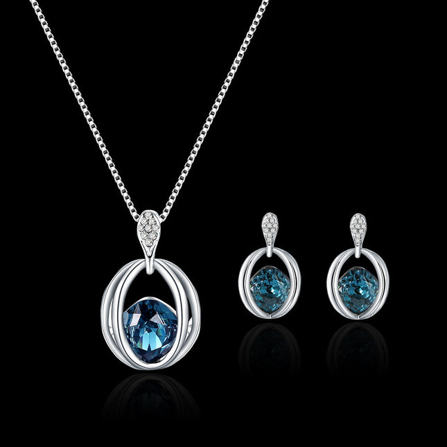 Elegant Crystal Diamond Pendant Necklace – Sparkling Solitaire Jewelry for Women – Perfect Birthday & Anniversary Gift for Her