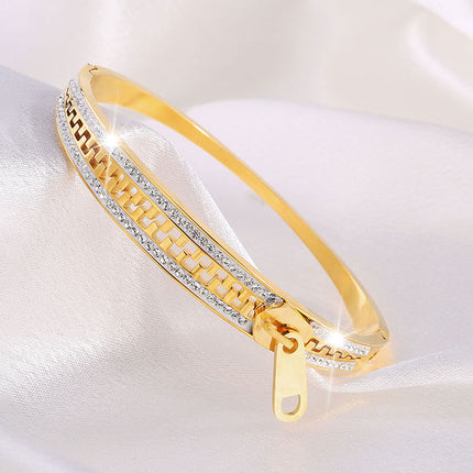 Trendy Titanium Steel Zipper Bracelet – Unique Industrial Design Wristband – High-End Personalized Jewelry for Women