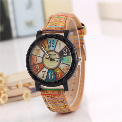 Vintage Leather Strap Women's Quartz Watch – Minimalist Retro Wristwatch – Casual Elegant Timepiece for Ladies Gift