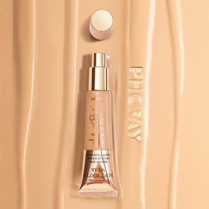 24H Long-Wear Waterproof Foundation – Total Conceal & Blur