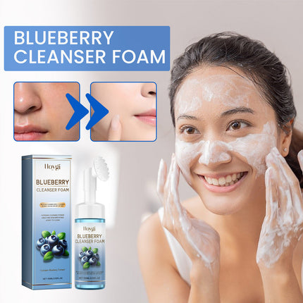Blueberry & Turmeric Detox Foam – 2-in-1 Deep Cleansing Brush