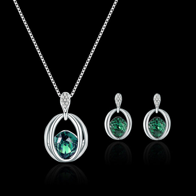Women's Green Crystal Pendant Necklace with Oval Design