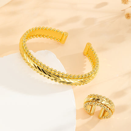 2Pcs Vintage Gold Plated Jewelry Set – Adjustable Open Cuff Bracelet & Matching Ring – Textured Metallic Jewelry for Women’s Festivals & Weddings