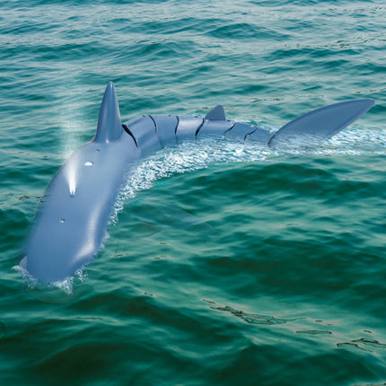 VEVOR Remote Control Shark Toy – 2.4 GHz High-Speed RC Boat for Pools & Lakes – Realistic Waterproof Robotic Shark for Kids & Adults – Ideal Christmas & Birthday Gift