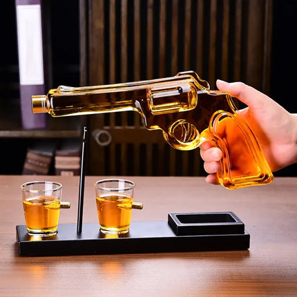 Whiskey Gun Decanter Set with 2 Bullet Glasses – Unique Pistol Shaped Liquor Dispenser – Cool Birthday & Father’s Day Gift for Men, Dad, Husband