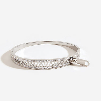 Trendy Titanium Steel Zipper Bracelet – Unique Industrial Design Wristband – High-End Personalized Jewelry for Women