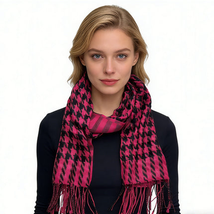 Textured Jacquard Weave Plush Scarf – Warm & Luxurious Wrap for Elegant Evenings & Everyday Style