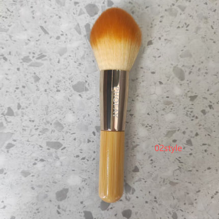 Ergonomic Petal-Soft Makeup Brush – High-Density Seamless Blender