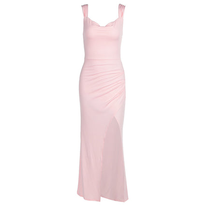 Open-back slit dress with a tie design and sleeveless cut
